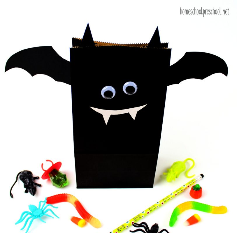 halloween-bat-paper-treat-bag