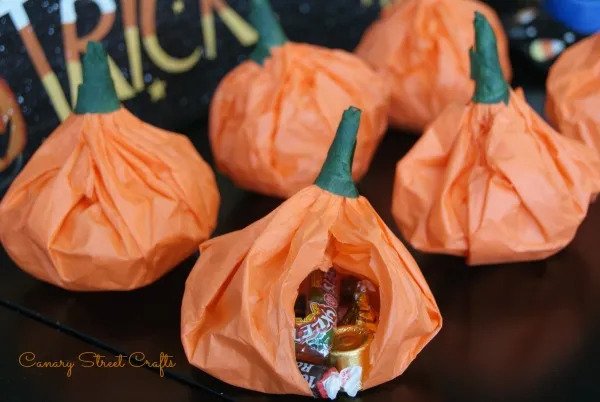 halloween-pumpkin-pouch-box-1