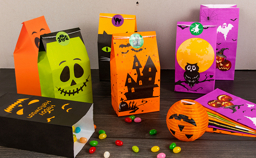hallween-goodies-bag-with-stickers