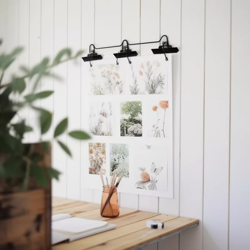 4 Best Ways To Hang Posters Without Damaging The Wall