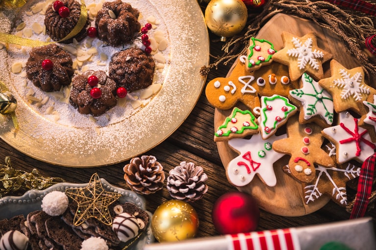 Treat your sweet tooth with a different Christmas sweet each day