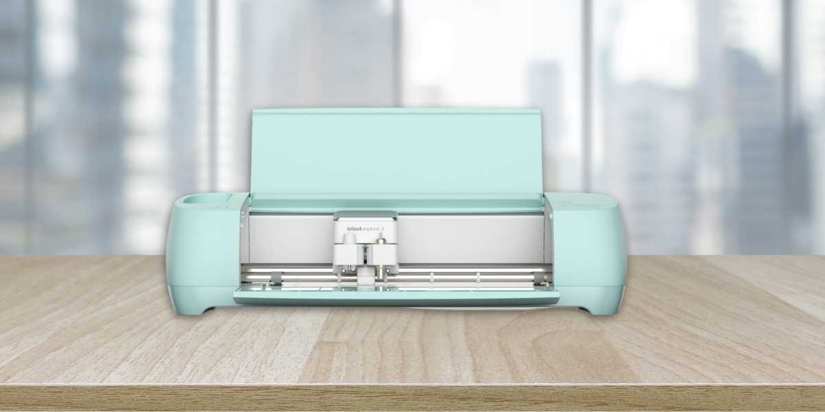 Introducing My Cricut Explore Air 2 and Name Sticker Tutorial