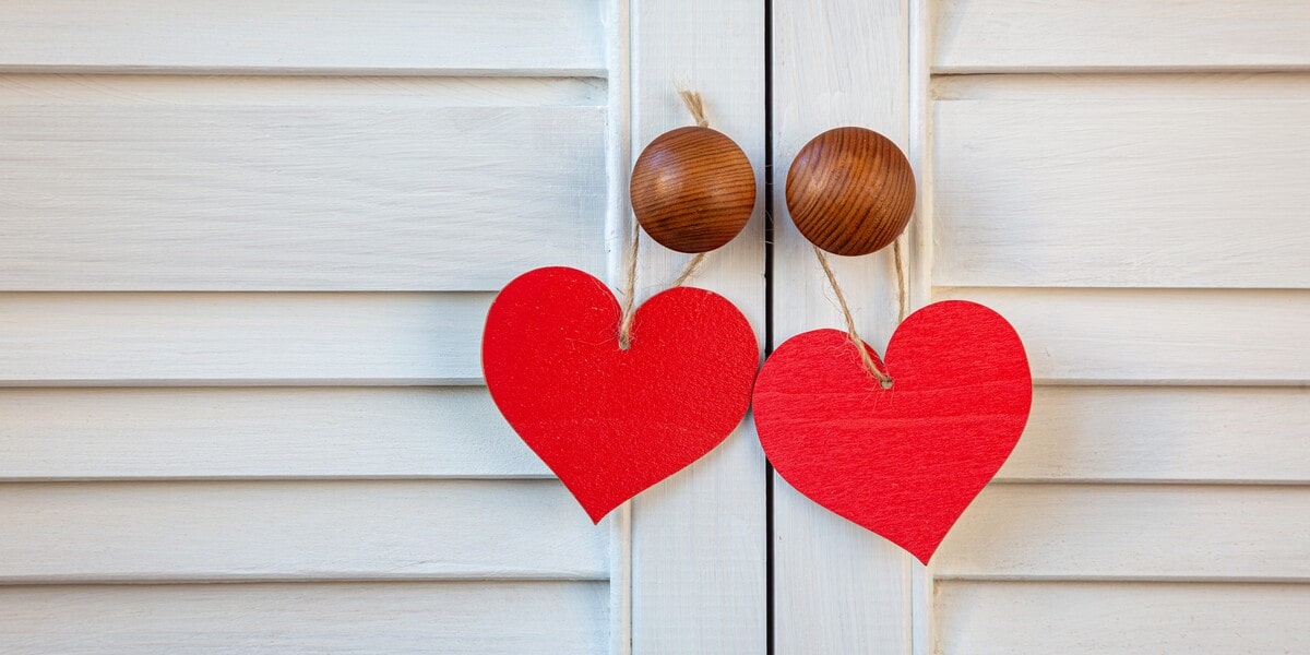 Valentine Door Decorations Top 9 Adorable (and AFFORDABLE)