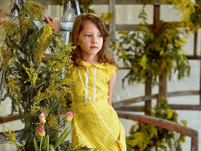 Pink or Yellow Outfits are most suitable for a Preppy birthday