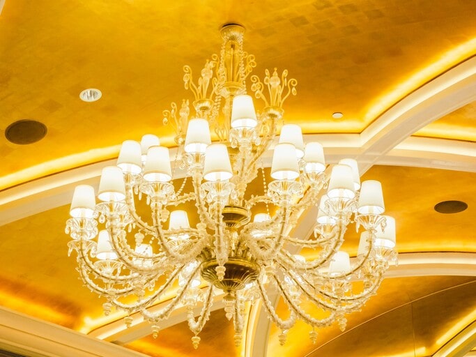 Luxury Hanging Chandeliers