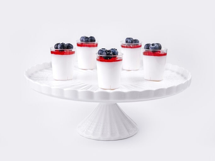 How to Make Fruit Cups for Party: The Best Containers, Decorations and Recipes 7 Tiered Cake Stands