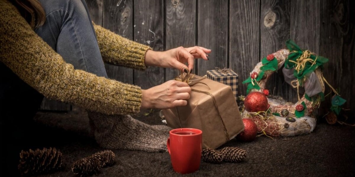 25 Easy Homemade Christmas Gifts You Can Finish in One Afternoon