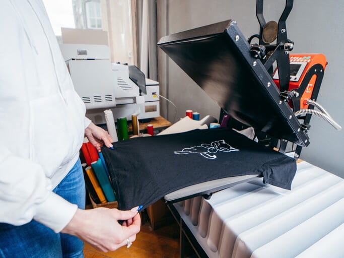 How to Custom Apparel at Home with DTF Transfers: 4 Easy Steps + 3 Tips 6 Peel the film away from your DTF print and finish