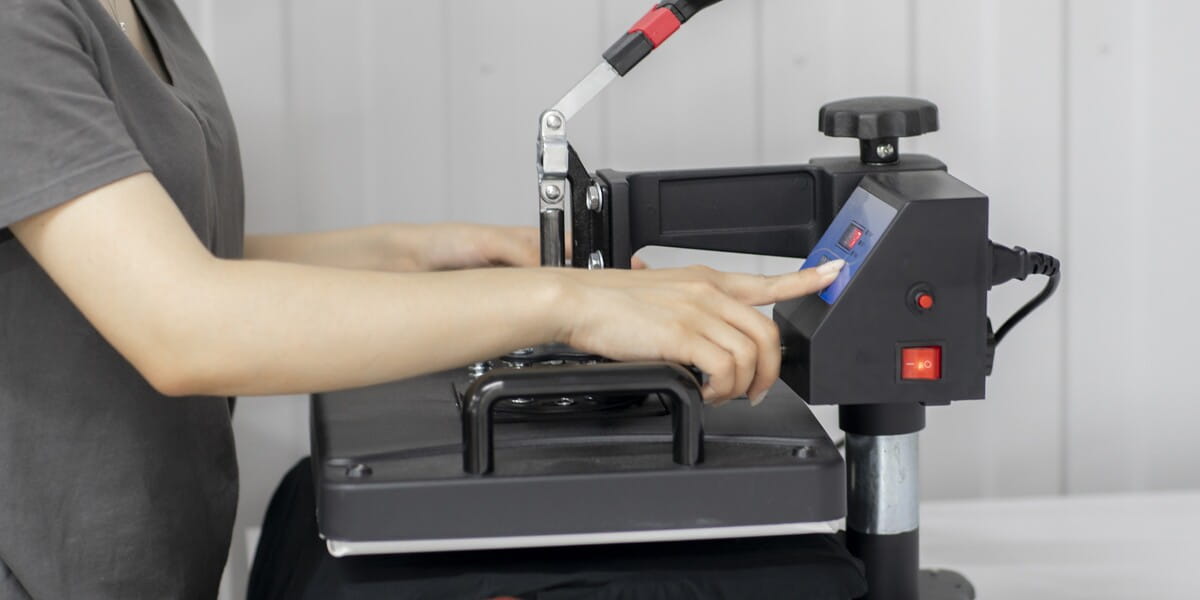 Top 7 Essential Heat Press Accessories for Applying DTF Transfers
