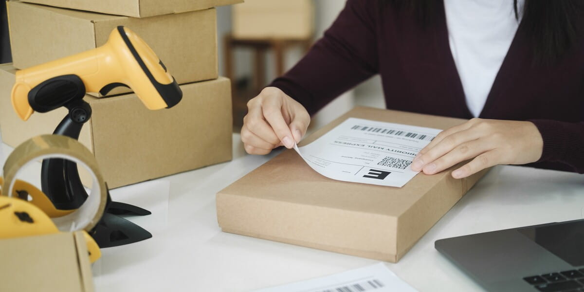 Understanding Shipping Labels - Top 6 Tips to Balance Durability and Cost